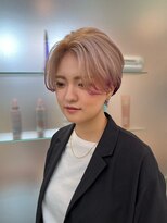 フェアレディ 烏山店(FAIRLADY)&nbsp;派手髪☆センターパートエンドカラー　ホワイトベージュショート