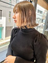 トルネード(TORNADO) 前髪あり切りっぱなしボブ パーマ オリーブベージュ t128