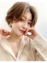 ビオ アンド ネイチャー 恵比寿(Bio & Nature)&nbsp;センターパートでオシャレに！センターショートボブ