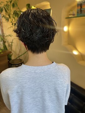 ラウンジ モリオ イケブクロ(Lounge MORIO Ikebukuro) 黒髪ショートニュアンスパーマ/大人可愛いショートパーマ◯