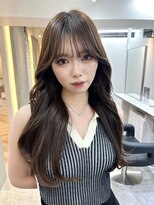 前髪あり韓国美髪エアリーロングピンクブラウン切りっぱなしボブ
