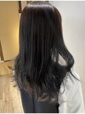 セミロングスタイル
