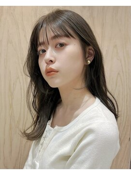 ガーデン 銀座(GARDEN) イメチェン ホワイトブロンド 外ハネボブ 美髪 ワイドバング