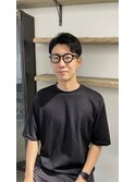 サイドパートスタイル