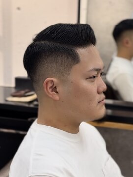 クオンヒール 淀屋橋店(QUON HEAL) サイドパート/スキンフェード△