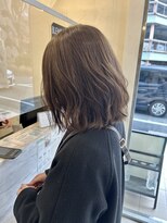 ブレンドバイハピネス(Blend by happiness)&nbsp;オリーブベージュ　ボブカラー　透明感カラー　カーキグレージュ