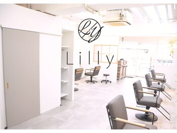 Lilly　勝田台店【リリー】
