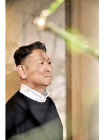 ザプリペアバーバージアイ(THE PREPARE BARBER JIAI)&nbsp;【６０代半ば】上品ツーブロック×白髪ぼかしで清潔ヘア