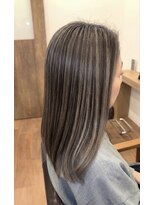 ウェリナ(welina)&nbsp;白髪ぼかしにも◎透明感あふれるシルキーハイライト