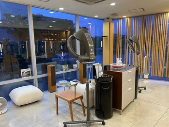 キュー(Q)の写真/贅沢な時間と開放的な空間が自慢♪ガウンを着用して、千秋公園の自然を眺めながら極上の癒やしを体験!