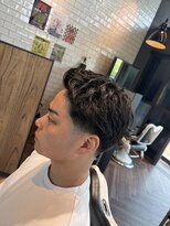 タフ バーバーショップ 大濠店(TOUGH BARBER SHOP)&nbsp;スパイキーショート＋テーパーフェード