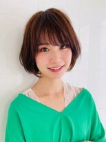 アッシュ 亀戸店(Ash)&nbsp;脱白髪染めハイライト×髪質改善で白髪を活かす艶髪ミディアム