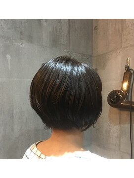 オーヴォ ヘアデザイン(OOVO HAIR DESIGN) ショートボブスタイル