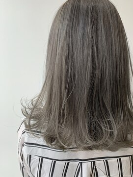 ジーナ 札幌(Zina) 【Zina札幌】イルミナカラー/アディクシーカラー/ケアブリーチ