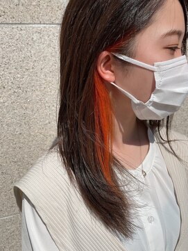 ビーハイブ ギフト(BeeHIVE GIFT) イヤリングカラーオレンジ