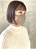 ショートボブ　チョコレートカラー