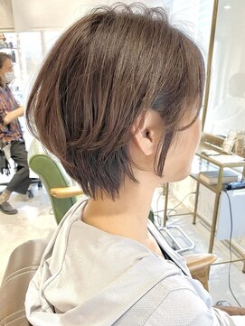 ヨル(Jor) 耳かけ × 丸みショート♪♪