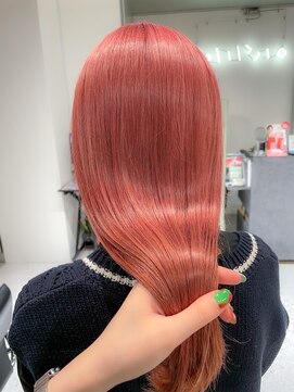 ヒビヲ(HIBIO) ダブルカラーピンクベージュピンクカラーケアブリーチミニボブ