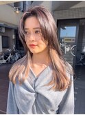インナーカラー×レイヤーロングヘア