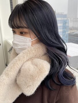 ツキ 横浜店(tuki) イヤリングカラーインナーカラーハイライトレイヤーケアブリーチ