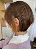 ショートボブ
