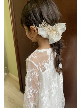 美容室 アイディー i-dee 編みおろしアレンジ