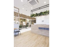 アース コアフュール ボーテ フォレストモール印西牧の原店(EARTH coiffure beaute)