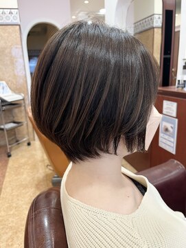ブランシェ JR勝川駅南口店(BRANCHE) くびれshort bob《ショートボブ》