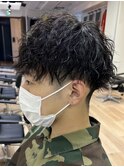 ツイストスパイラルパーマメンズパーマセンターパートマッシュ