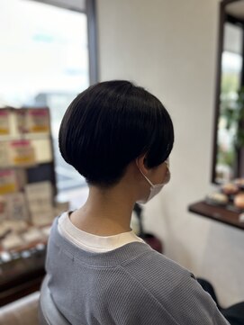 ヘアモード 美結(hair-mode) 刈り上げ女子/カッコ可愛い/黒髪美人/ショートヘア