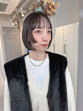 シェノン(Chainon.) ミニボブ シースルーバング 姫カット 前髪 【博多】
