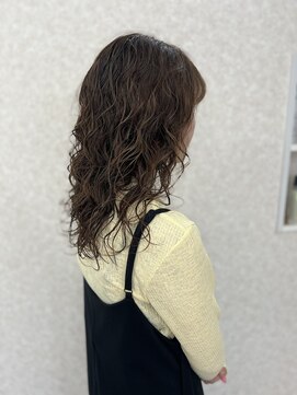 ウル(ulu) 波ウェーブ/パーマ