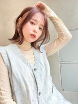 メーヴェ(Mowen) mowen×切りっぱなし×顔周りレイヤー×ハイライト×グレージュ
