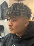 ツイストスパイラルパーマ　ツイストパーマ　ホワイトメッシュ