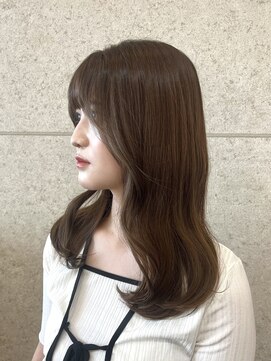 ヴィサージュ ギンザ VISAGE GINZA 韓国風サイドバングふんわりミディ