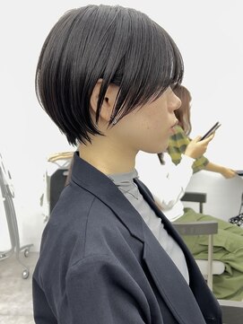 ビューブルー 亀戸錦糸町(VIEW BLUE) 美髪シアーカラーピンクブラウンショートカット切りっぱなしボブ