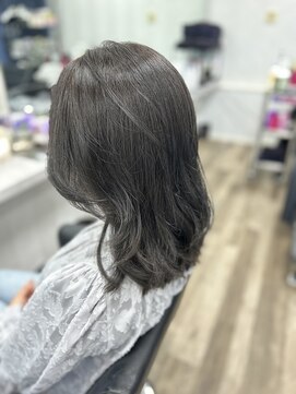 アトレ(attrait) ☆グレージュカラー☆@attrait_total_beauty