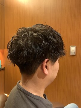 ヘアモード キクチ 銀座店 銀座　理容室　メンズサロン　パーマスタイル