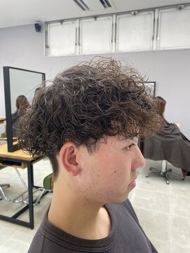 ヘアーアンドビューティーザ エフ(Hair Beauty the F) ~プードルパーマ~