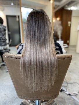 フツーロ 栄(FUTURO) プルエクステ#プルシールエクステ#エクステ#髪質改善#栄#名古屋