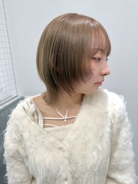 シック(CHIC) ショートウルフ/顔まわりレイヤー/レイヤーカット/レイヤー