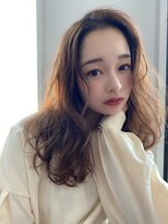 ルービック 京橋(Rubik's)&nbsp;ドライな質感でつくる無造作カールヘア