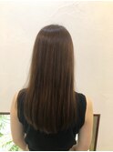 美シルエットのモテ髪ロング