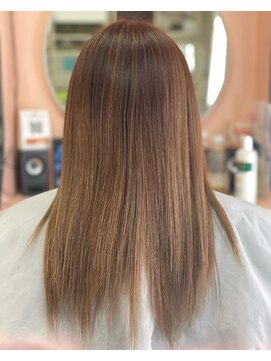 アールビューティジャパン(R beauty Japan) ベージュカラー