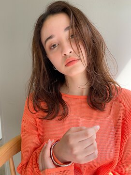 シア(sia) 【sia】シアーウェーブ