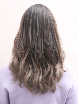 クラスコウベ 三宮店(Krass kobe) 大人ガーリーチョコレートハイライト【宮尾ウィルヘルム】