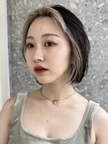 サンク 原宿 表参道(cinq)&nbsp;コントラストのあるベージュカラーのインナーカラー