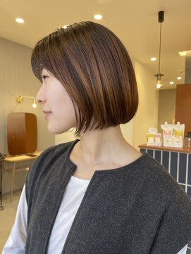 クレーデ 姪浜店(Crede) 首元でまとまるボブ