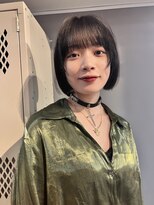 コイ(coii) ブリーチストレートのデザインカラーボブ