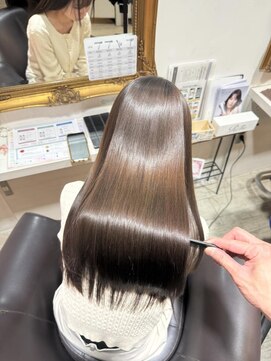 アルーシェ 錦糸町店(Alushe) メテオトリートメントカラーで艶髪に！